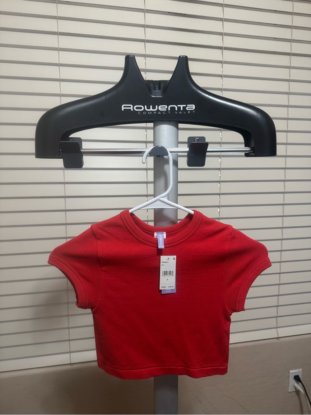 Florence by Mills Red Cropped Short Sleeve Top Size S NWT